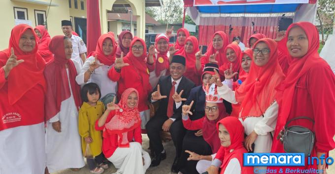 Emak-Emak di Situjuah Batua Berlomba Baca Teks Proklamasi dan Pancasila