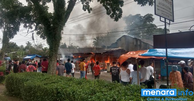 Kebakaran Kedai Soto di Jalan Jambu Pasar Ibuh Kota Payakumbuh