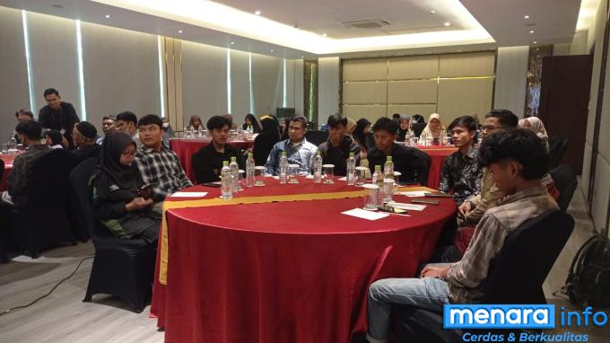 Kesempatan Emas Remaja Mesjid Kota Bukittinggi Mengikuti Pelatihan Jurnalistik