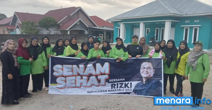 Masyarakat Sarilamak Antusias Ikuti Senam Sehat Bersama Calon Bupati Lima Puluh Kota...