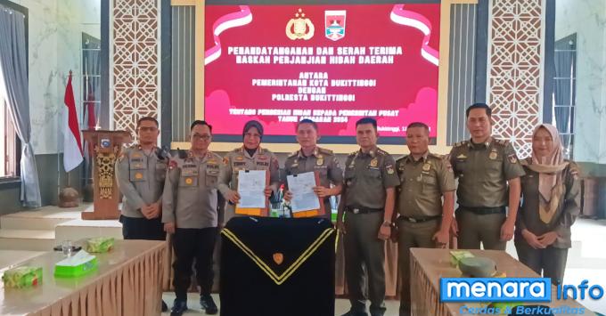 Pemko Bukittinggi Serahkan Dana Hibah Dalam Rangka Pengamanan Pemilihan Kepala Daerah...