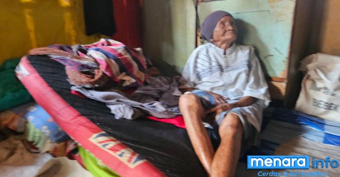 Perantau Situjuah Buatkan Rumah Untuk Nenek Nurbaina, Donasi yang Digalang Pemuda dan...