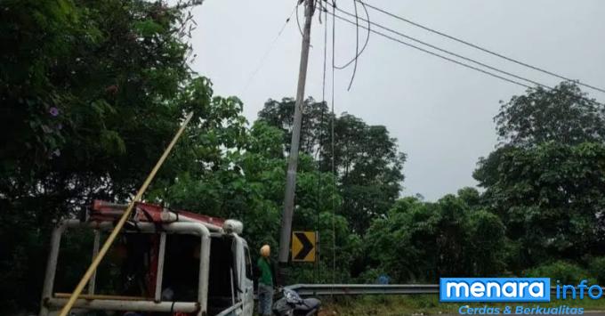 PLN UID Sumbar pulihkan Jaringan listrik dampak banjir-longsor Lima Puluh Kota