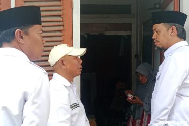 Lantunan do'a Yus dan Isak Tangis Endang Untuk Erman Safar...