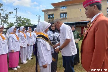 Foto : Salah satu kegiatan PMI, memberikan pelatihan dasar...