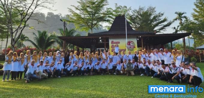 Pertalian silaturrarhmi terjalin sampai tua. Peserta reuni angkatan 84 se Indonesia