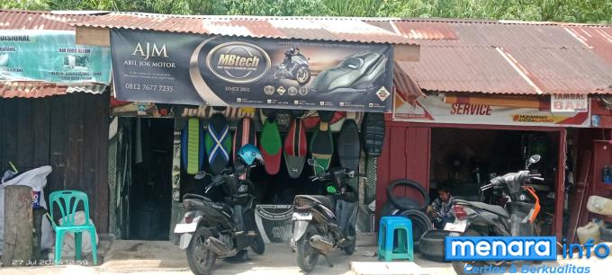 Abil Jok Motor (AJM) buka dari jam 10.00 pagi  sampai jam 20.00 malam